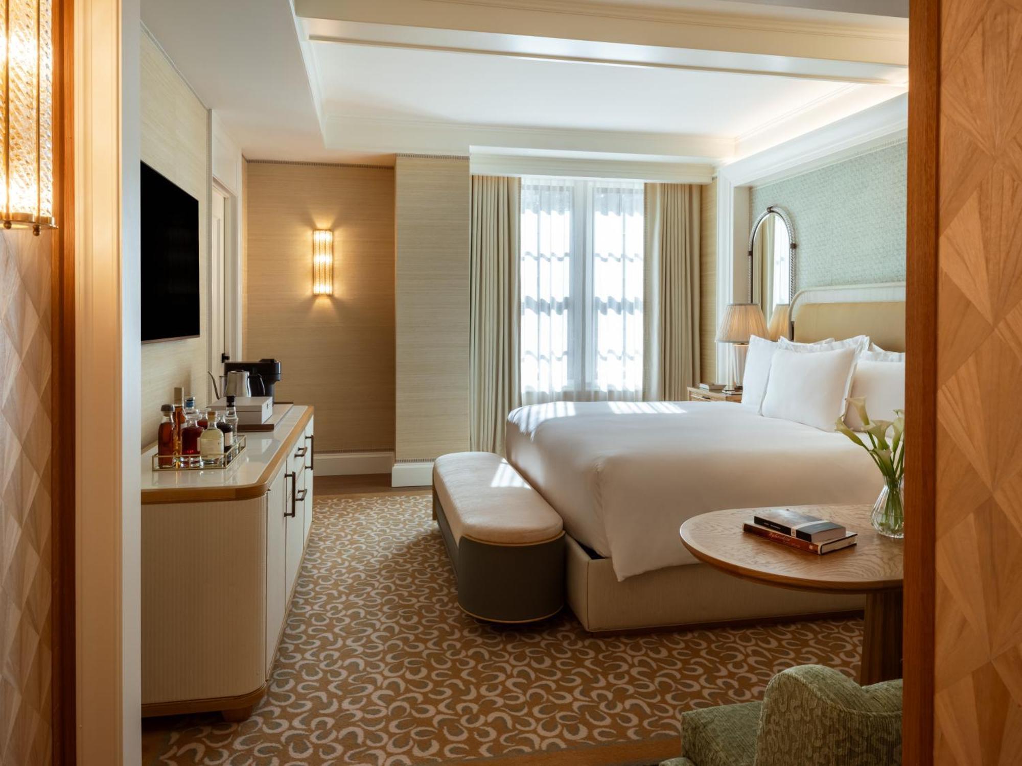 Hotel The Surrey, A Corinthia New York