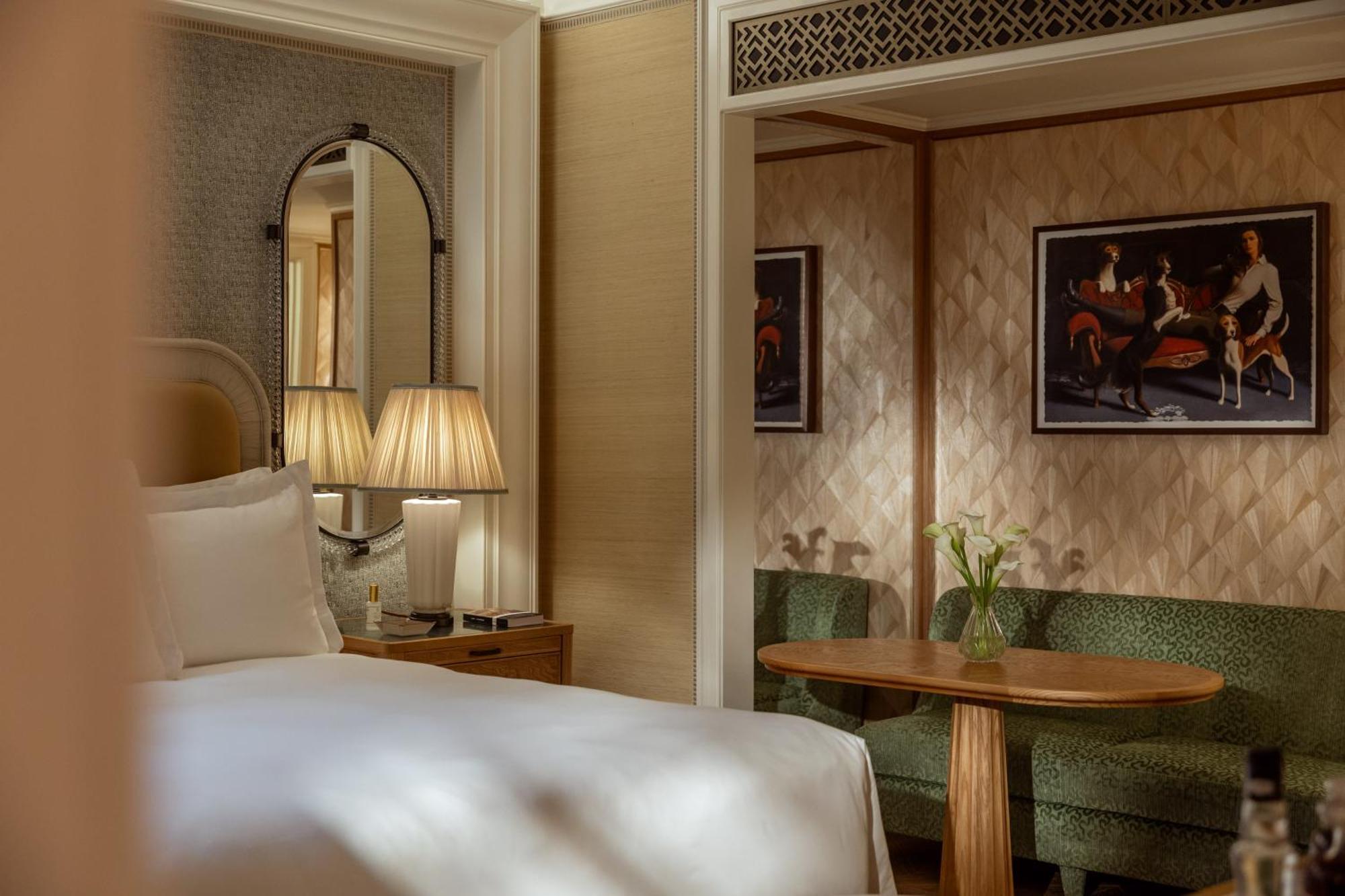 Hotel The Surrey, A Corinthia