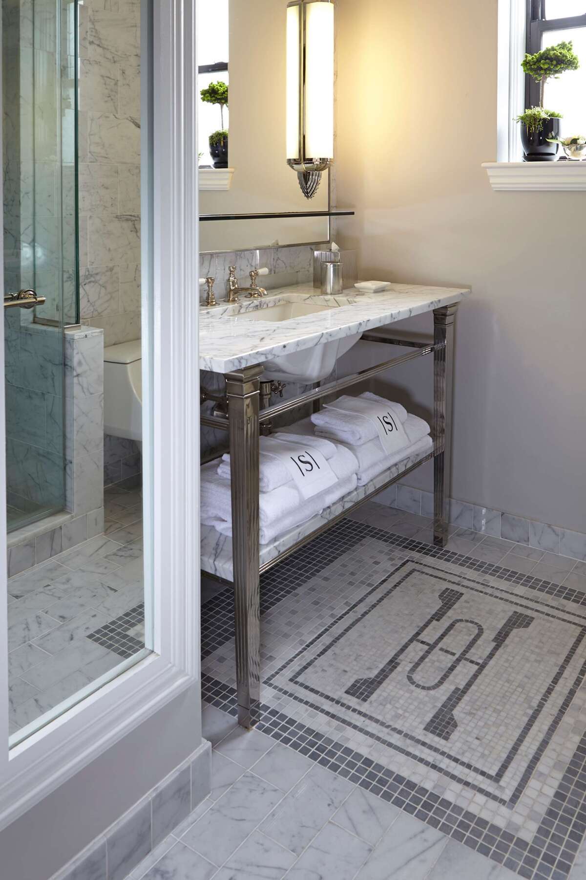 Hotel The Surrey, A Corinthia 5*